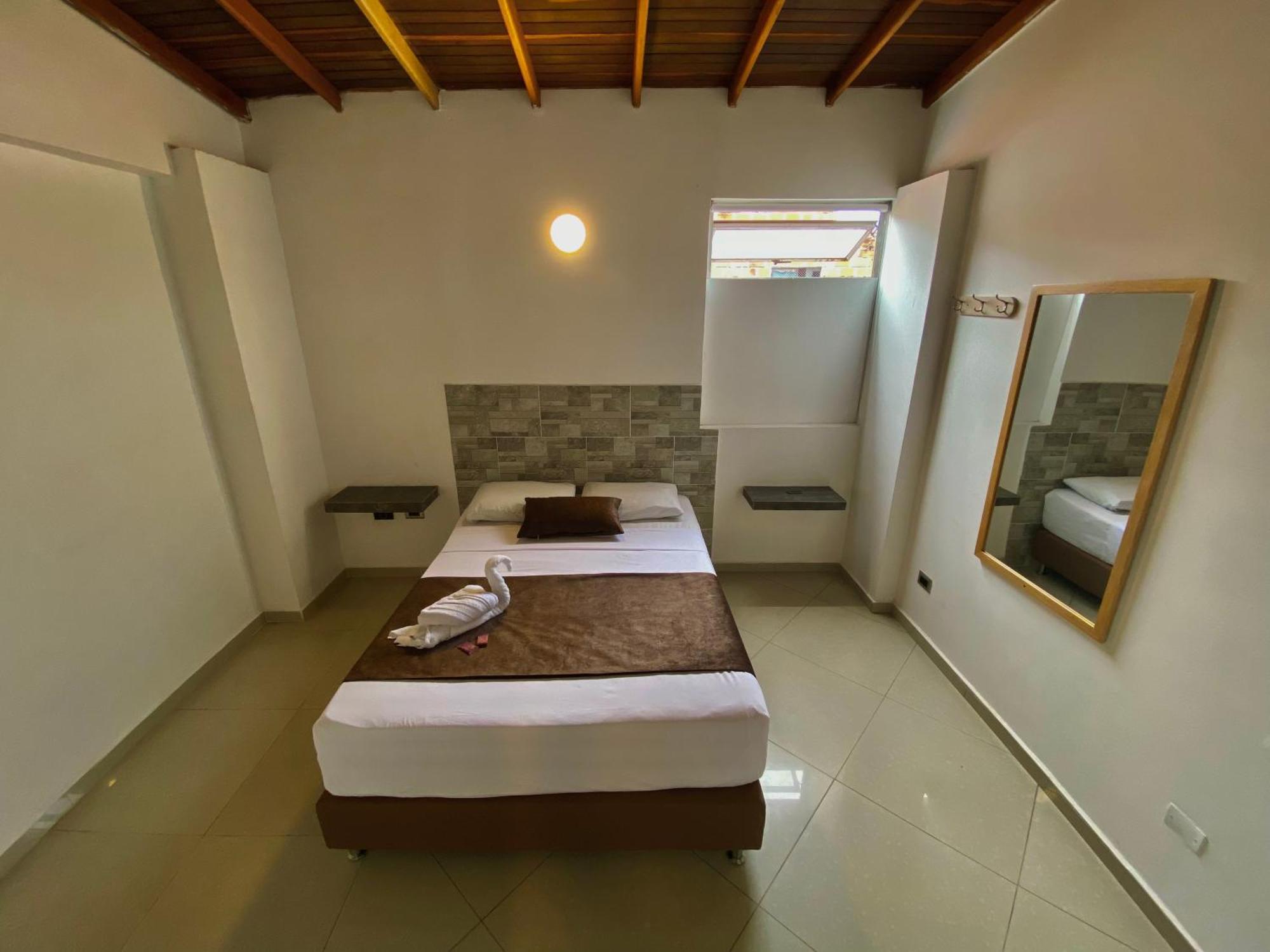 Hotel Buenos Aires Central Medellín Eksteriør billede