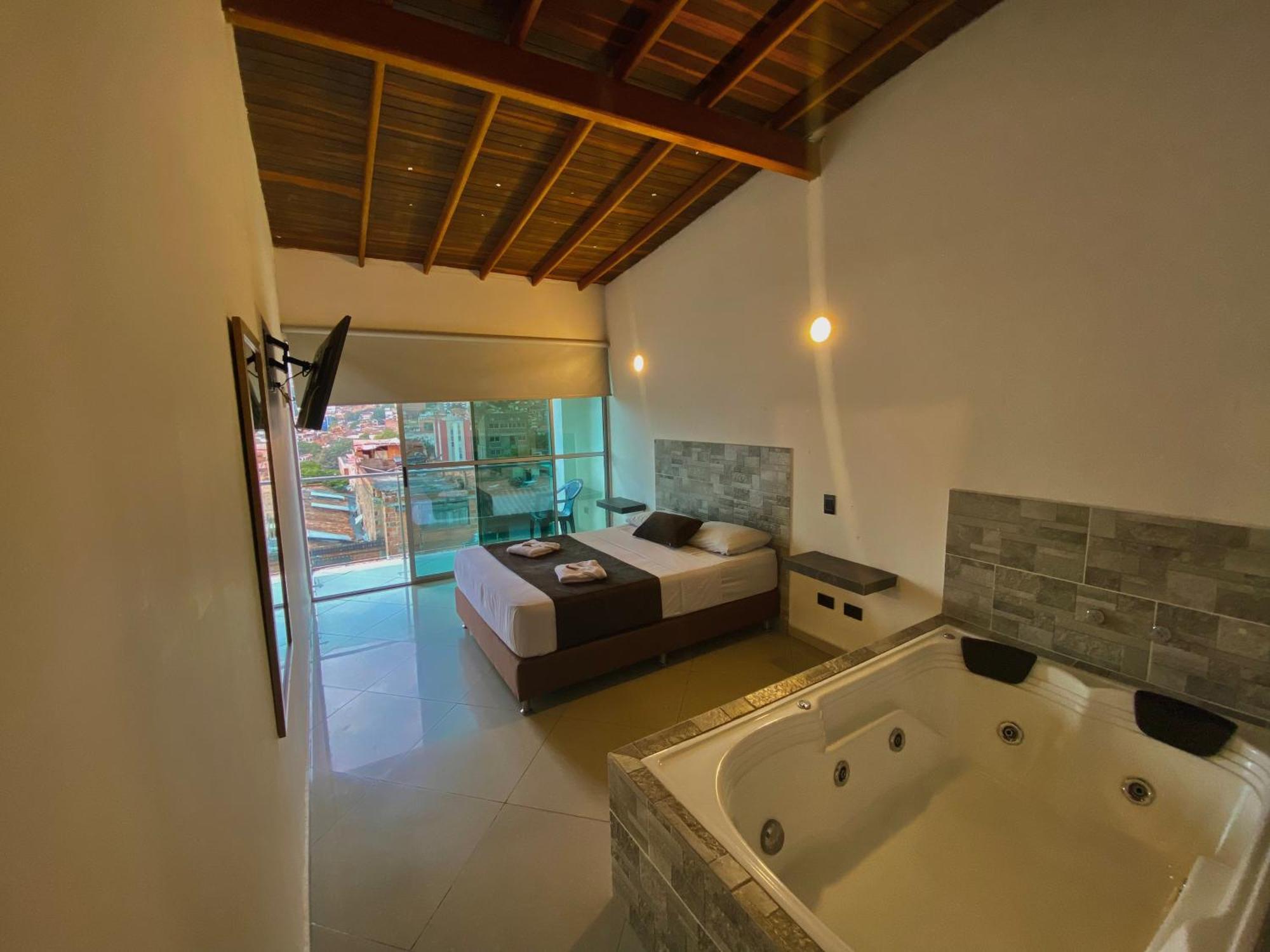 Hotel Buenos Aires Central Medellín Eksteriør billede